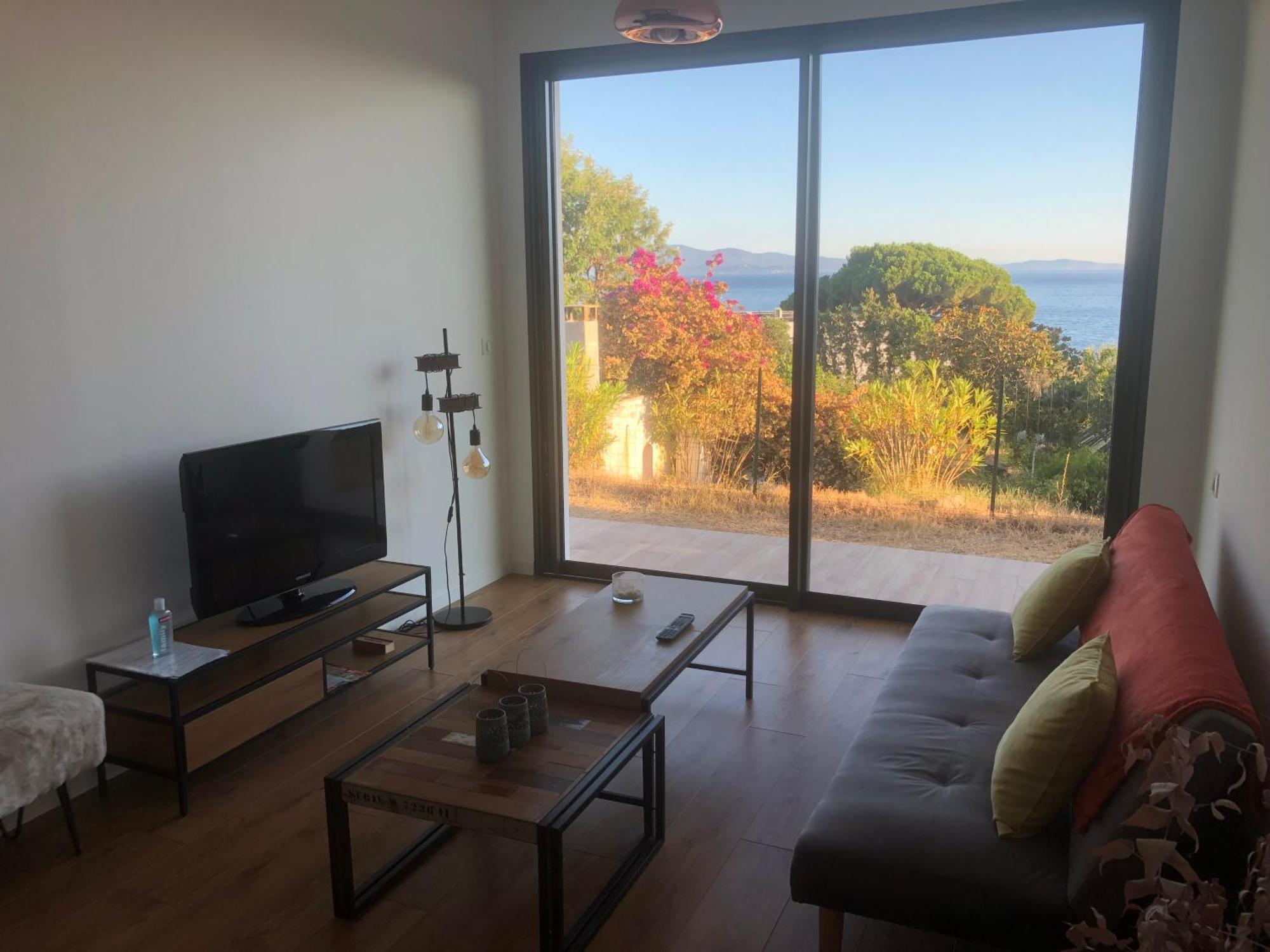 Ajaccio 4 Couchages, Climatise A 150m De La Route Des Sanguinaires, Parking Prive