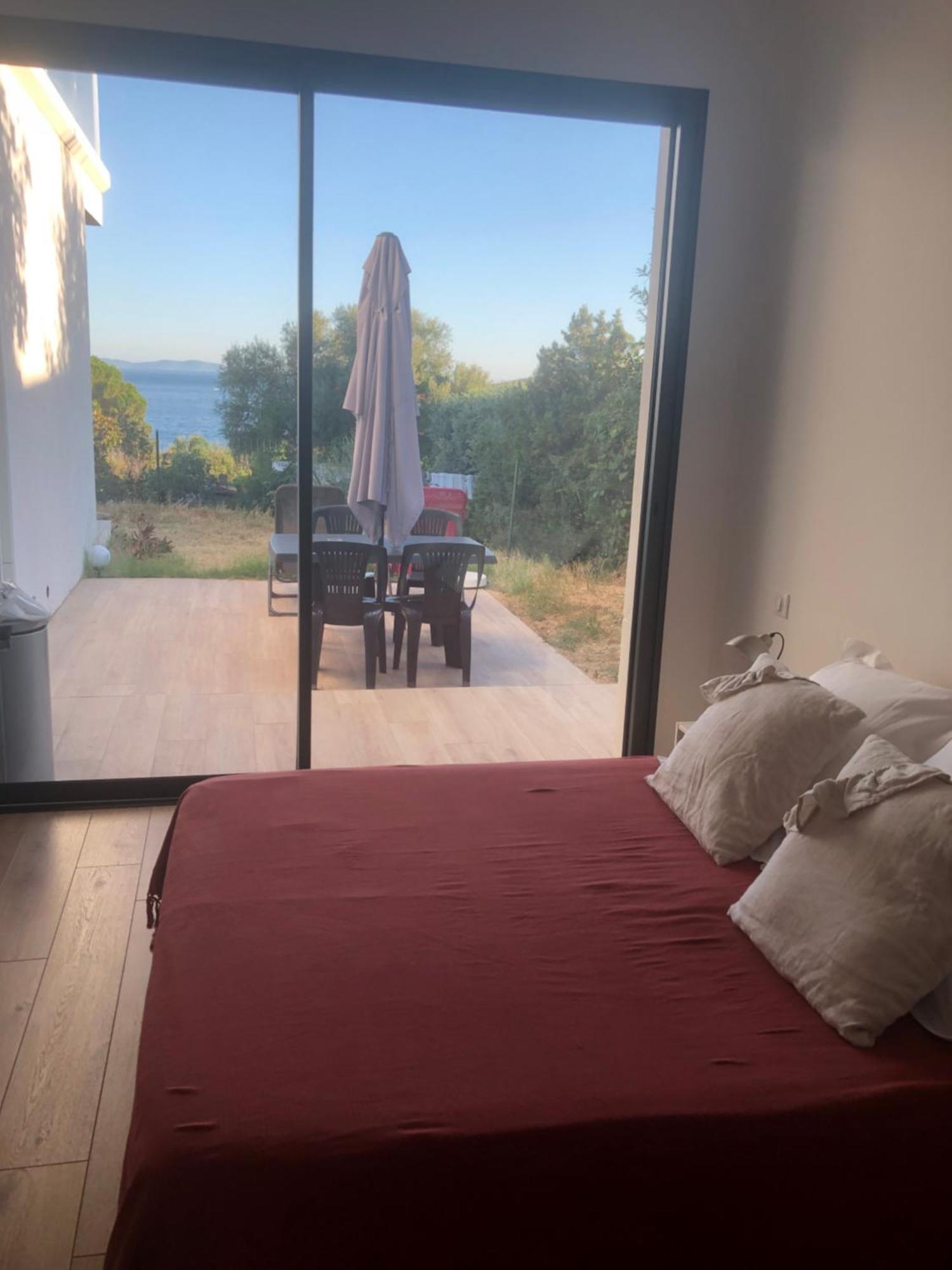 Apartment Ajaccio 4 Couchages, Climatise A 150m De La Route Des Sanguinaires, Parking Prive *